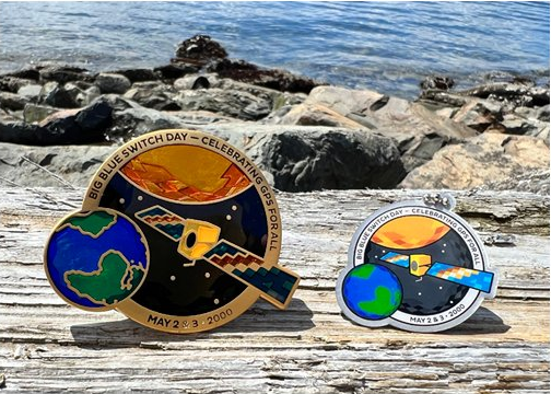 the-great-blue-switch-geocoin-and-tag-set.png